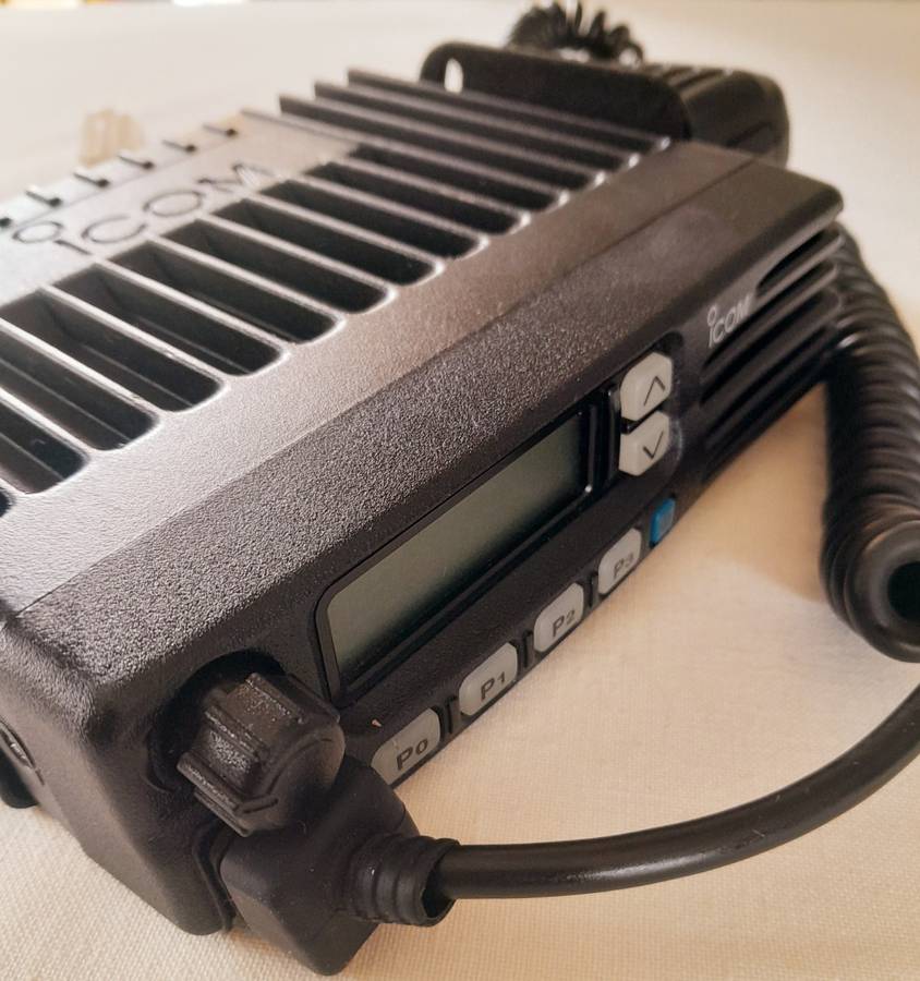 ICOM IC-F110 VHF TRANSCEIVER